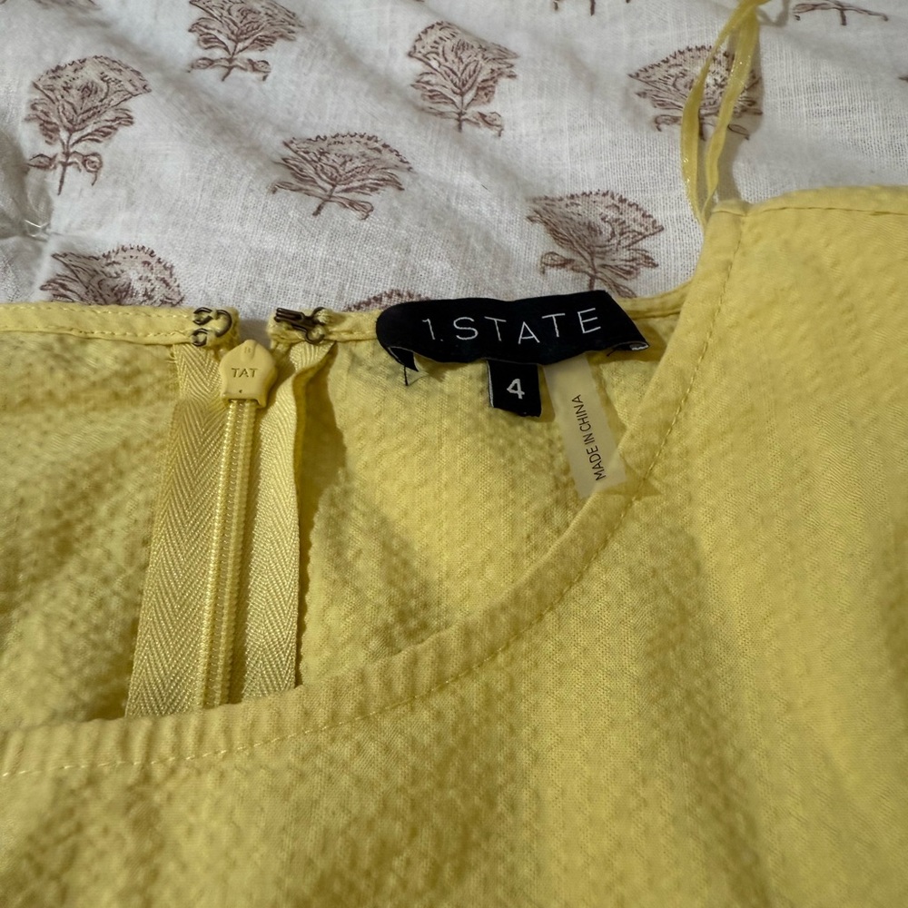 Yellow Ruffle 1. State Dress - Picture 2 of 2